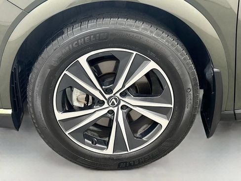 Used 2024 Lexus RX 350 Premium w/ Convenience Package FWD image 29