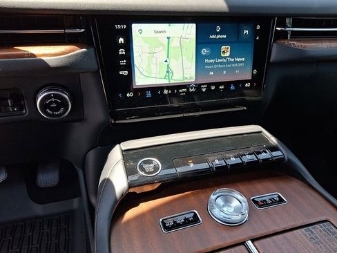 New 2026 Lincoln Navigator L Black Label AWD/4WD image 7