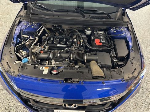 Used 2018 Honda Accord Sport image 44
