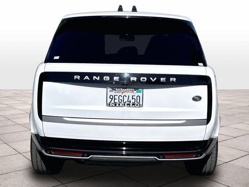 Used 2023 Land Rover Range Rover Autobiography AWD/4WD image 4
