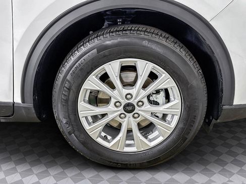 Used 2025 Ford Escape Active image 35