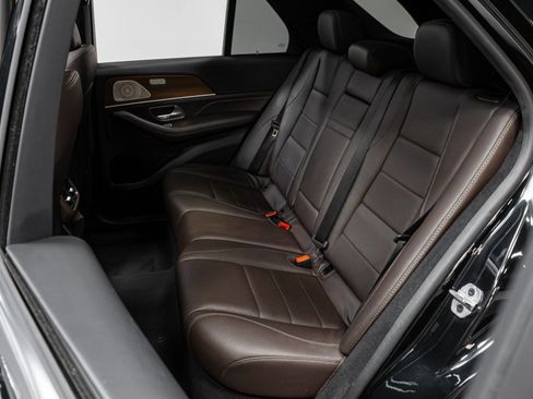 Used 2021 Mercedes-Benz GLE 350 4MATIC image 32