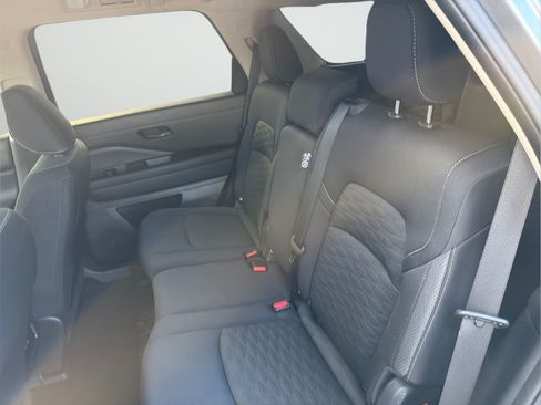 Certified 2023 Nissan Pathfinder S FWD image 30