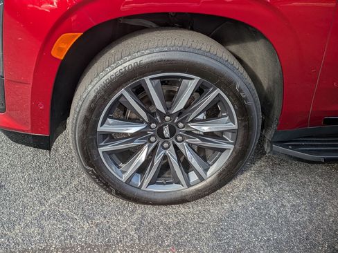 Used 2023 Cadillac Escalade Sport image 12