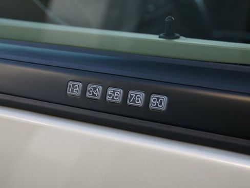 Used 2017 Ford Expedition EL XLT w/ Equipment Group 202A image 14