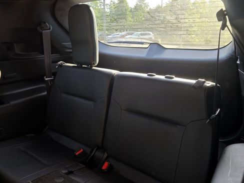 Used 2023 Mitsubishi Outlander SE Black Edition FWD image 20