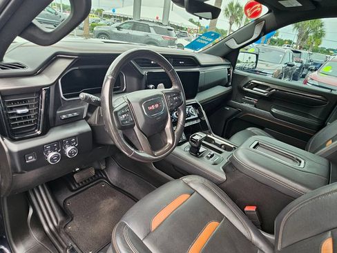 Used 2022 GMC Sierra 1500 AT4 w/ AT4 Premium Package AWD/4WD image 22