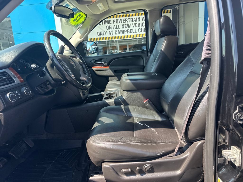 Used 2012 GMC Yukon XL SLT AWD/4WD image 11