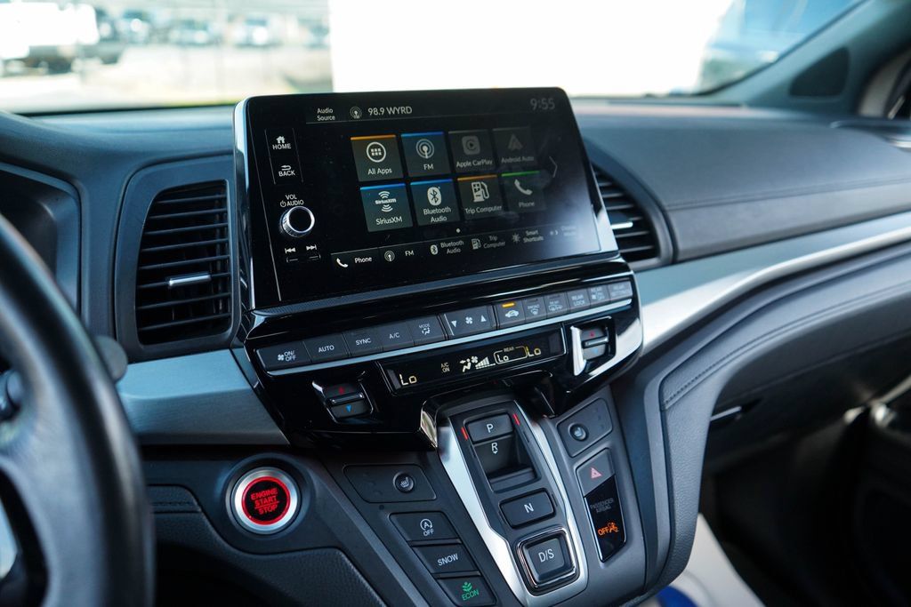Used 2025 Honda Odyssey Sport-L image 7
