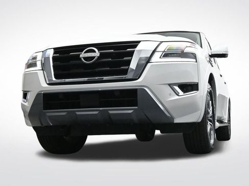 Used 2024 Nissan Armada SL w/ Captain's Chairs Package RWD image 40