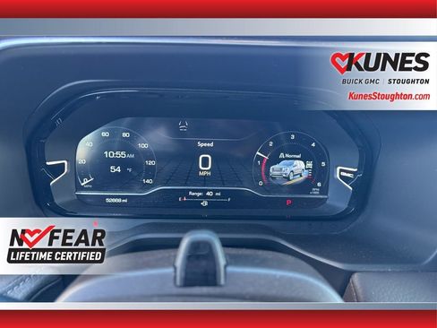 Used 2024 GMC Yukon Denali w/ Denali Reserve Package image 28