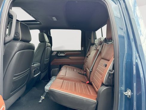 New 2026 GMC Sierra 3500 Denali Ultimate AWD/4WD image 26