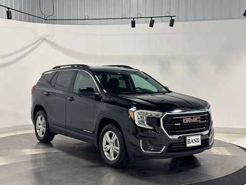 Used 2024 GMC Terrain SLE w/ Driver Convenience Package AWD/4WD image 39