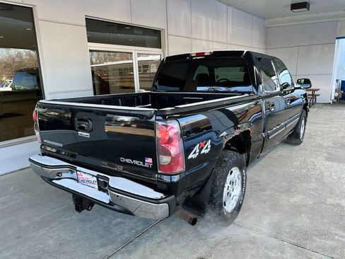 Used 2004 Chevrolet Silverado 1500 LS image 7