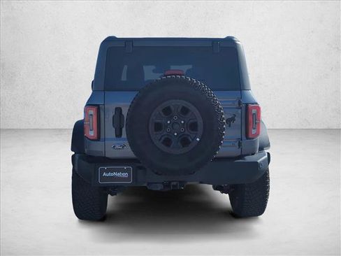Used 2023 Ford Bronco Wildtrak image 5