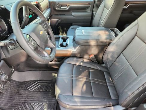 New 2026 Chevrolet Silverado 2500 High Country w/ High Country Premium Package AWD/4WD image 13