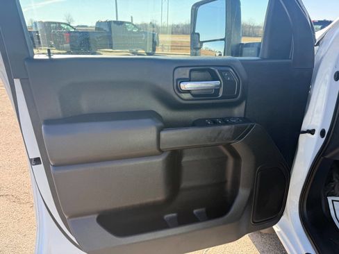 Used 2020 Chevrolet Silverado 3500 W/T w/ WT Convenience Package AWD/4WD image 18