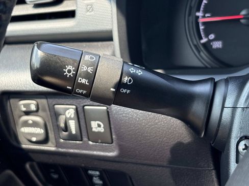 Used 2021 Toyota 4Runner SR5 Premium w/ Moonroof Package AWD/4WD image 30