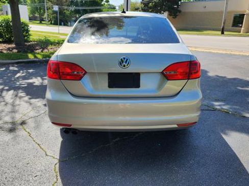 Used 2013 Volkswagen Jetta TDI FWD image 10