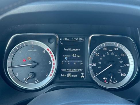 Used 2016 Nissan Titan Platinum Reserve AWD/4WD image 5