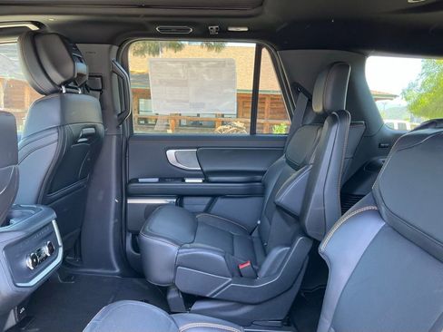 New 2026 Ford Expedition Tremor image 28