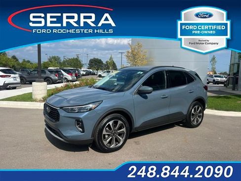 Certified 2023 Ford Escape Platinum AWD/4WD image 1