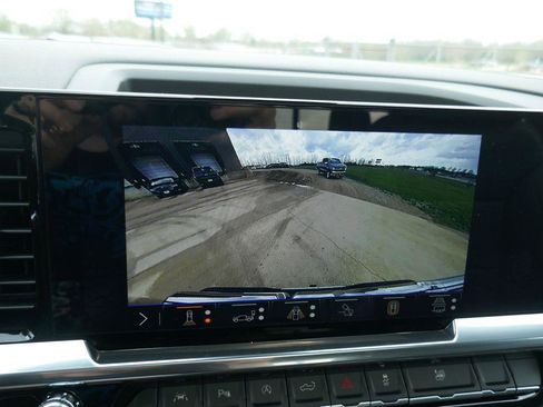 New 2026 GMC Sierra 1500 SLT w/ SLT Premium Plus Package AWD/4WD image 31