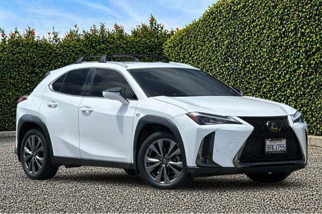 Used 2020 Lexus UX 200 F Sport w/ F Sport Premium Package FWD image 2