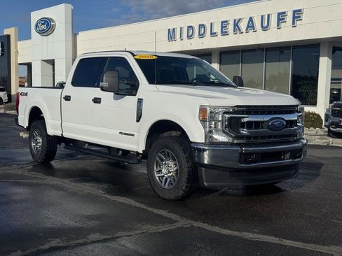 Used 2020 Ford F250 XLT image 1