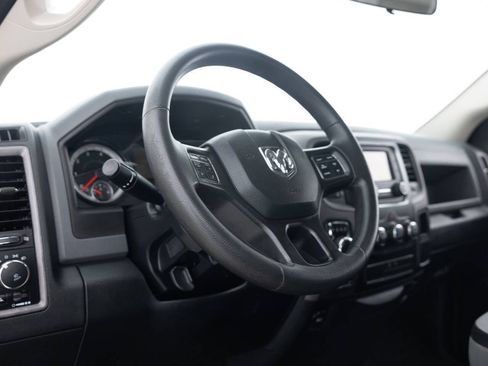 Used 2018 RAM 1500 Express w/ Express Value Package image 27