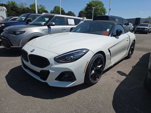 New 2026 BMW Z4 sDrive30i w/ Premium Package RWD image 8
