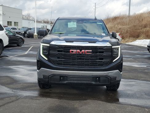 New 2026 GMC Sierra 1500 Pro image 2
