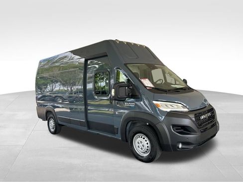 Used 2024 RAM ProMaster 3500 FWD image 2