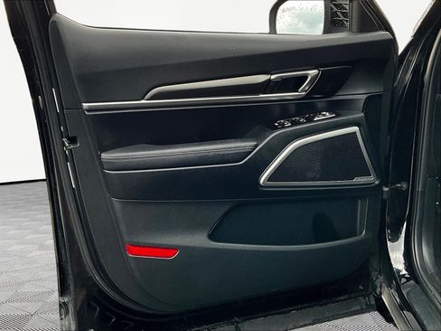 Used 2023 Kia Telluride S w/ S Sunroof Package FWD image 19