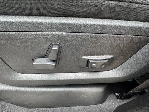 New 2026 RAM 3500 Big Horn image 42