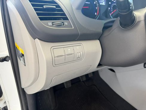 Used 2017 Hyundai Accent SE FWD image 11
