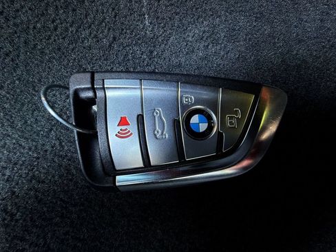 Used 2022 BMW X5 M50i w/ Executive Package AWD/4WD image 28