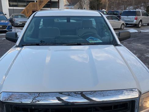 Used 2014 GMC Sierra 1500 4WD Reg Cab 133.0 w/ Snow Plow Prep Package image 28