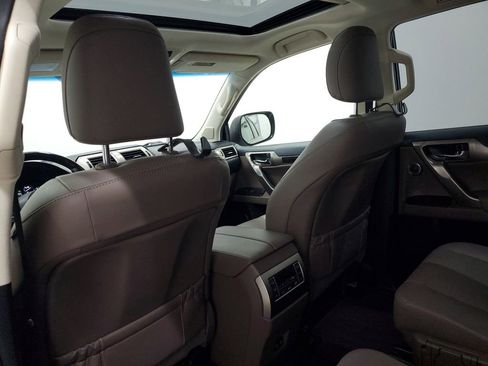 Used 2020 Lexus GX 460 Luxury image 13
