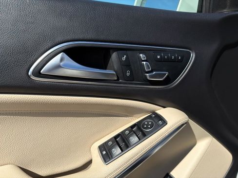 Used 2019 Mercedes-Benz CLA 250 image 15