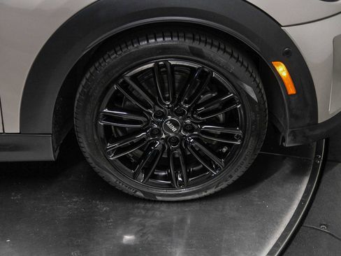 Used 2023 MINI Cooper S image 9