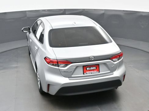 Used 2024 Toyota Corolla LE FWD image 37