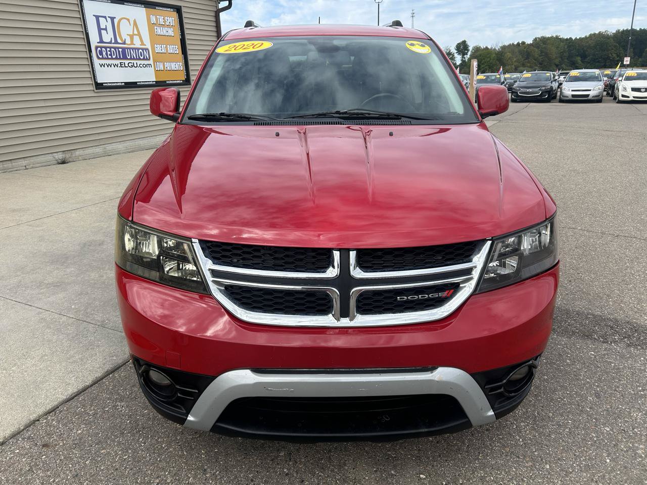 Used 2020 Dodge Journey Crossroad FWD image 2