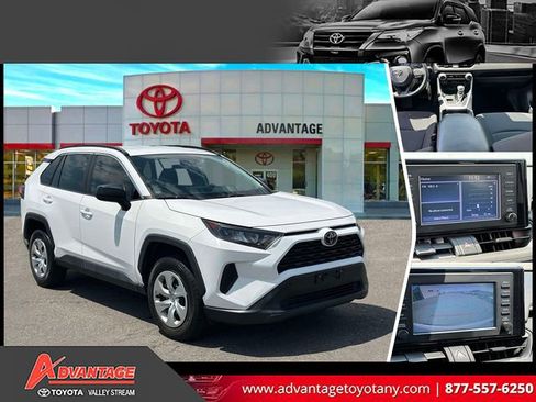 Certified 2019 Toyota RAV4 LE FWD image 1