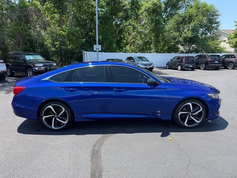 Used 2022 Honda Accord Sport image 5