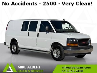 Used 2022 GMC Savana 2500 w/ Driver Convenience Package