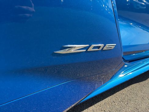Used 2025 Chevrolet Corvette Z06 w/ Chrome Exterior Badge Package image 7