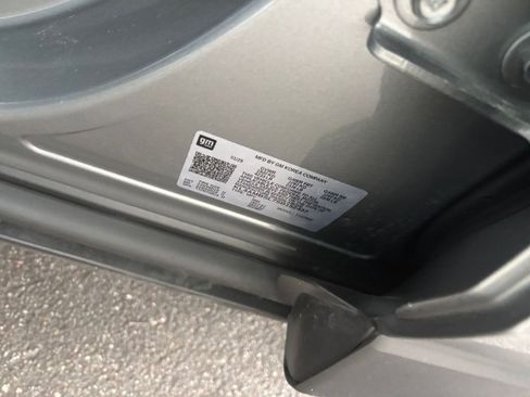 Used 2025 Buick Encore GX Preferred FWD image 31