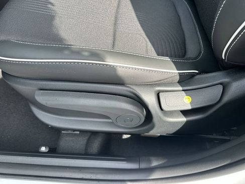 New 2026 Hyundai Venue SEL FWD image 36