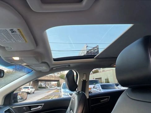 Used 2017 Ford Edge SEL w/ Equipment Group 201A image 26